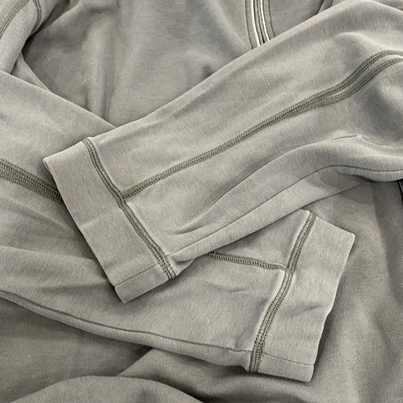 Tommy Bahama Shirt - Picture 16 of 16